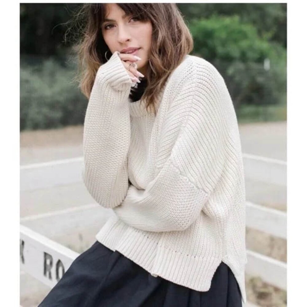 Tradlands Cottage Crewneck